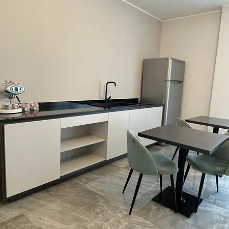 L Angolo Dei Pumi Couette-café Leverano